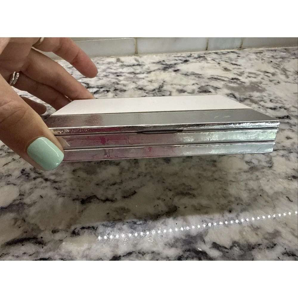 NWT Seint Beauty IIID Makeup Magnetic Palette Customizable